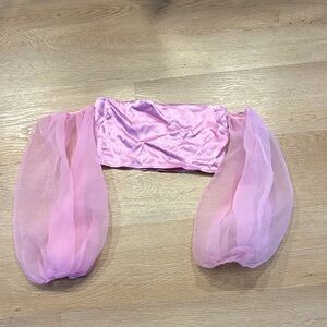 Pink tube top with Sheer Puff Sleeves. ✨